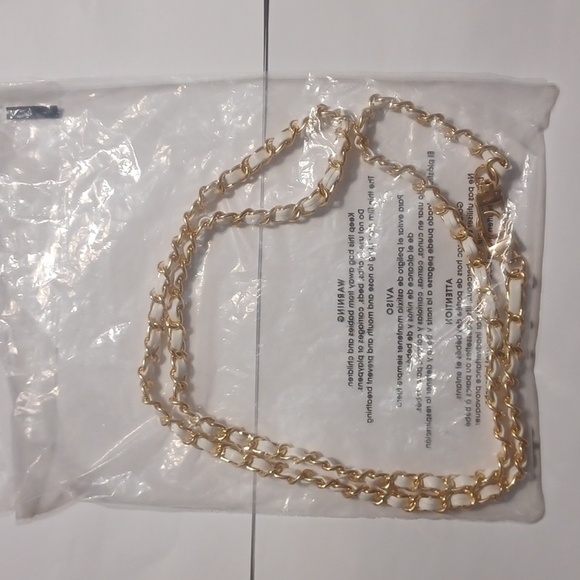 Crossbody Replacement Chain Strap - Picture 4 of 4